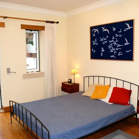 Apartamento Blue - 4 Bedroom Sea View In Amazing São Martinho do Porto